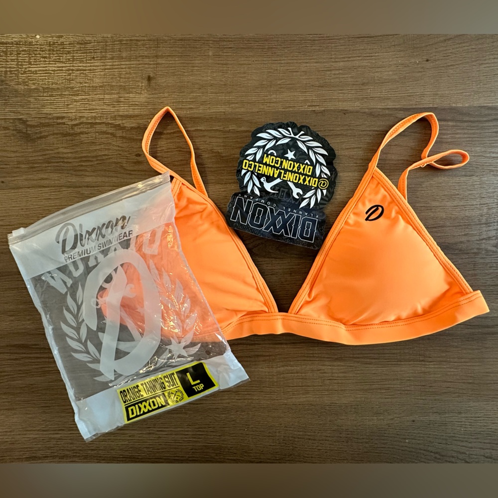 Dixxon NWT Women's Orange Bikini Top